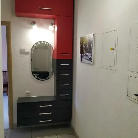 On Fontanska Road 51 Апартаменты